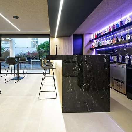 Parque La Paz Aparthotel Playa de las Américas