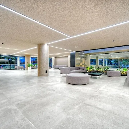 Parque La Paz Aparthotel