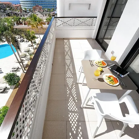 Aparthotel Parque La Paz 4*