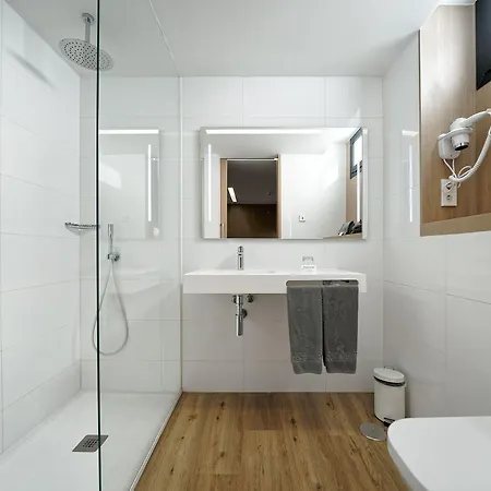 Parque La Paz Aparthotel 4*