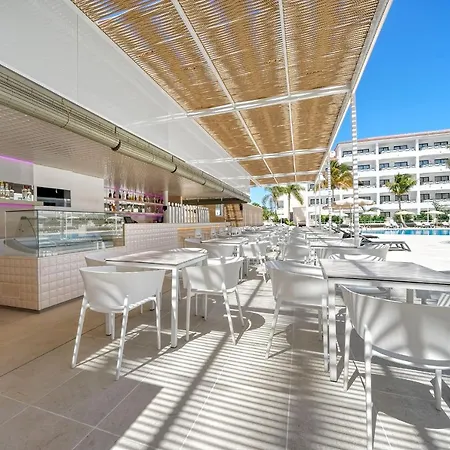 Apartahotel Parque La Paz 4*