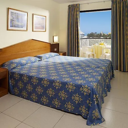 Apartmanhotel Parque La Paz 4*