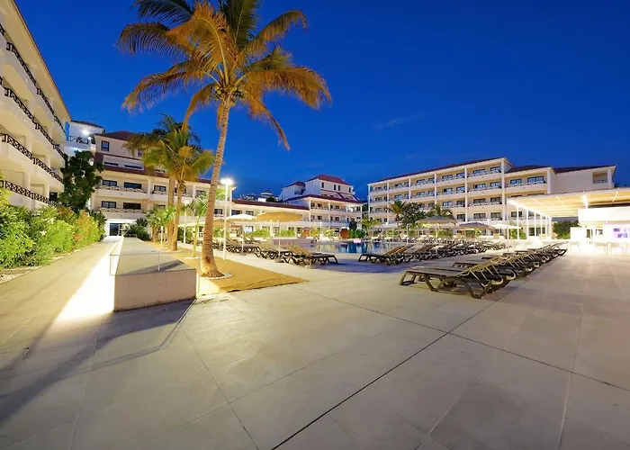 Parque La Paz プラヤ・デ・ラス・アメリカス