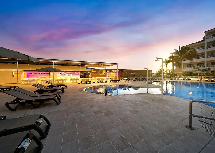 Parque La Paz Aparthotel