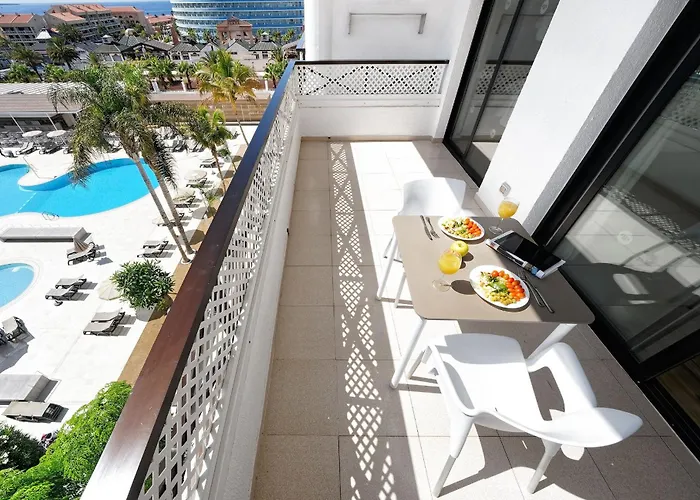 アパートホテル Parque La Paz 4*