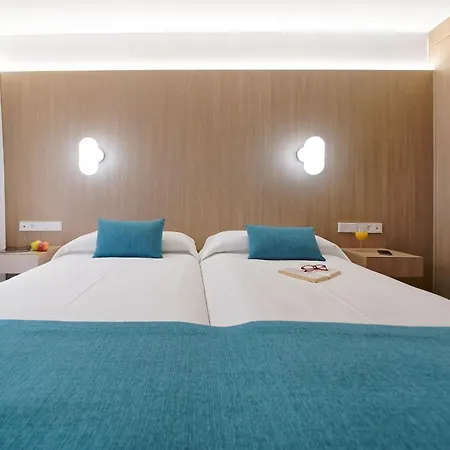 Apartmanhotel Parque La Paz 4*